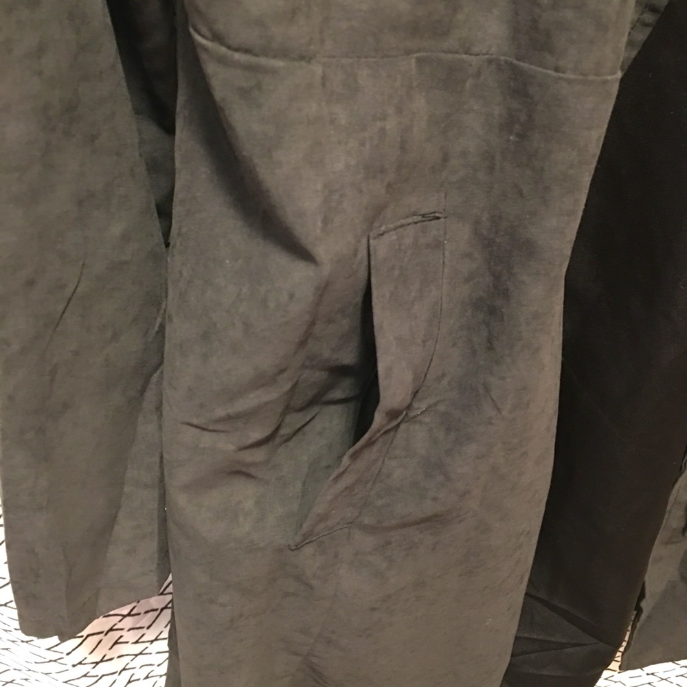 Long winter coat! - Picture 3 of 6